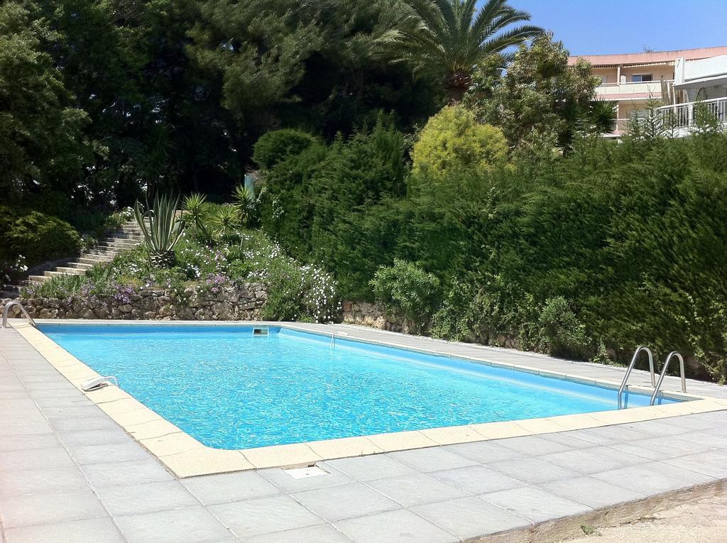 Les Argonautes Apartman Villeneuve-Loubet Szoba fotó